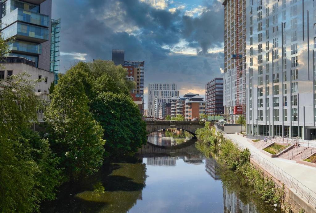 Adelphi Wharf Luxury Apartments Manchester Zewnętrze zdjęcie